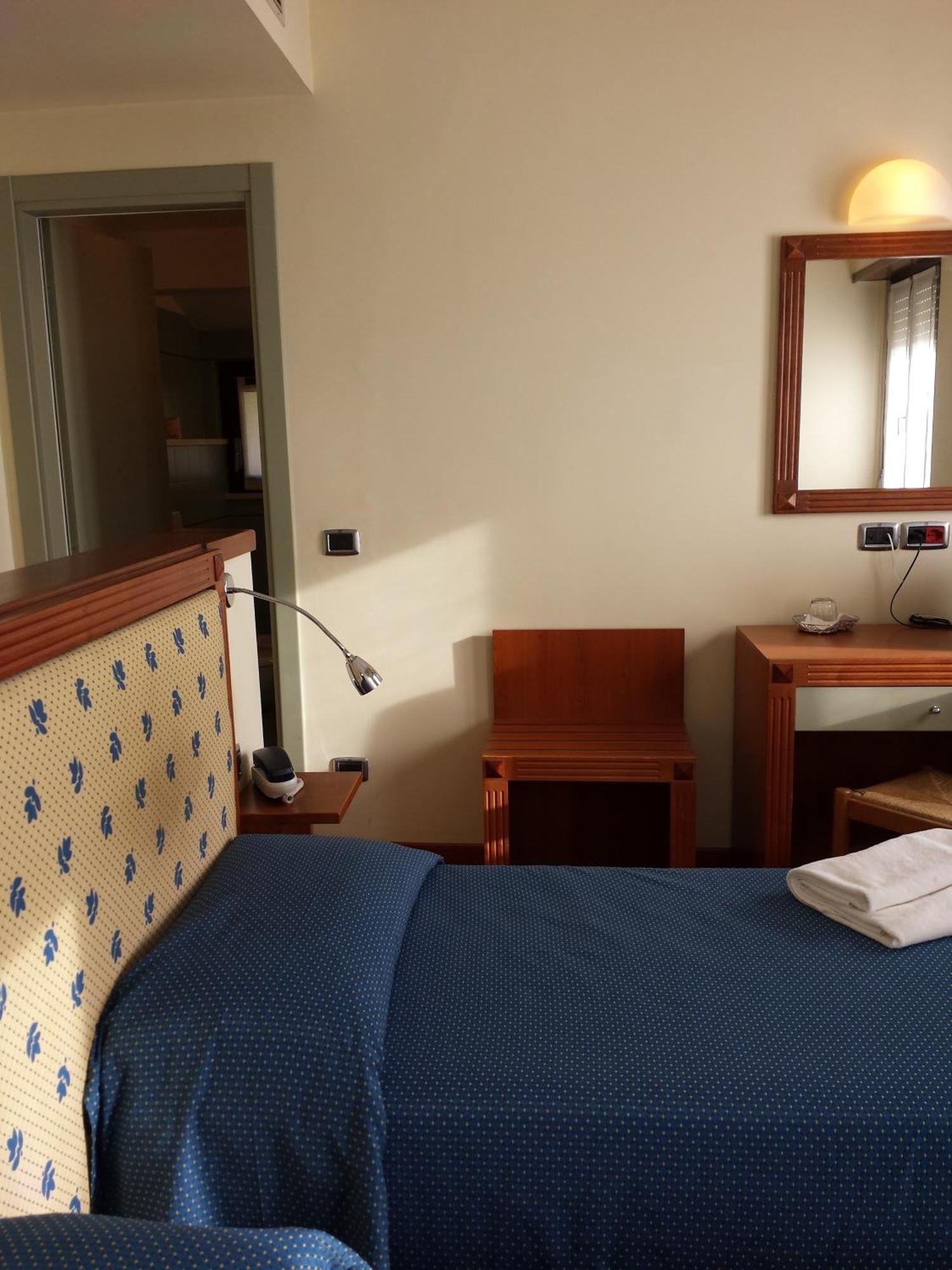 Hotel Il Castellaccio Piccione Værelse billede